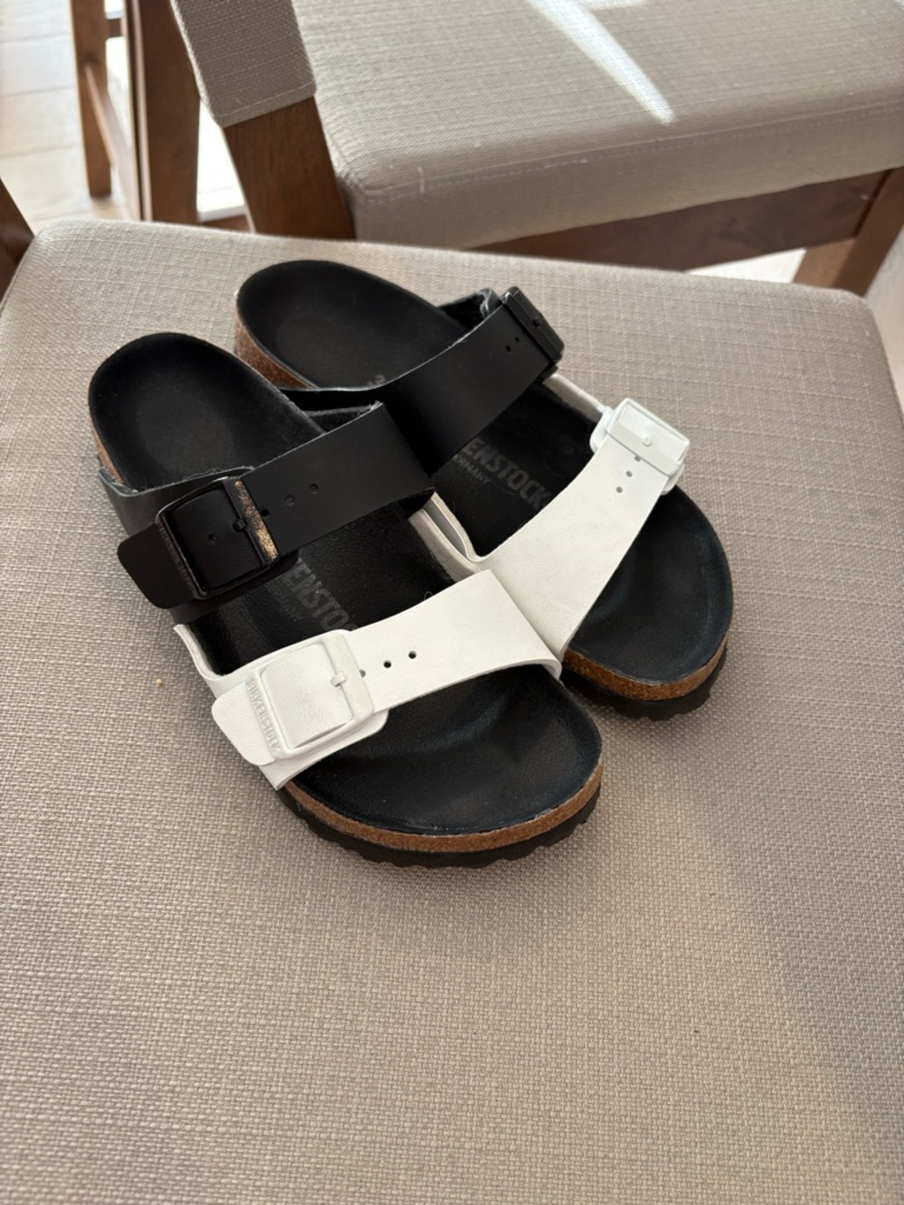 Birkenstock Arizona Two-Tone Black & White